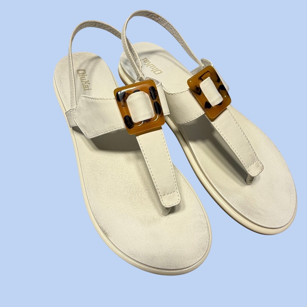 OluKai La'i T-Bar Sandals White Leather Minimalist Coastal Beachy Flat 11